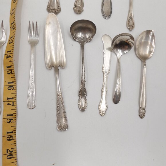 Antique Silver Flatware Lot – 20 Ornate Pieces – Ladles, Spoons, Forks – Jewelry - Picture 3 of 6